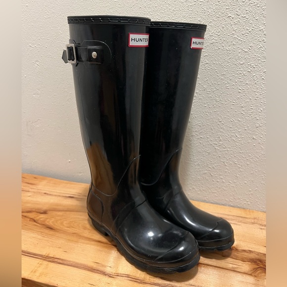 Hunter Tall Rain Boots w/removable knit liner - Black Size 6 - Picture 2 of 12